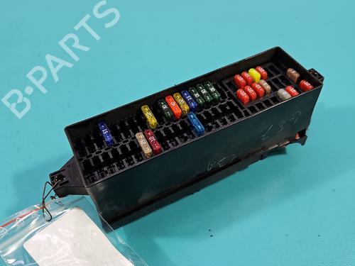 fuse-box-vw-beetle-5c1-5c2-2011-2012-2013-2014-2015-2016-2017-2018-2019-37853011 main image