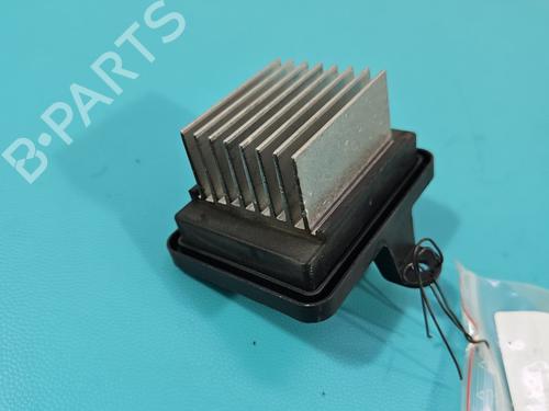 Used Heater resistor Heater resistor OPEL CORSA F (P2JO) 1.2 (68) (75 hp) 38134932 38134932