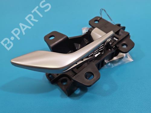 Used Rear right interior door handle Rear right interior door handle HYUNDAI ELANTRA VII Saloon (CN7) 1.6 (123 hp) 37836839 37836839