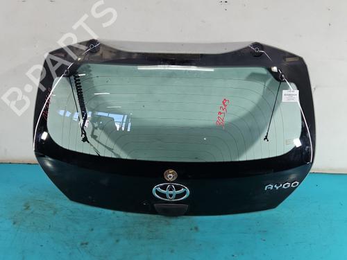 tailgate-toyota-aygo-_b4_-2014-38136593 main image