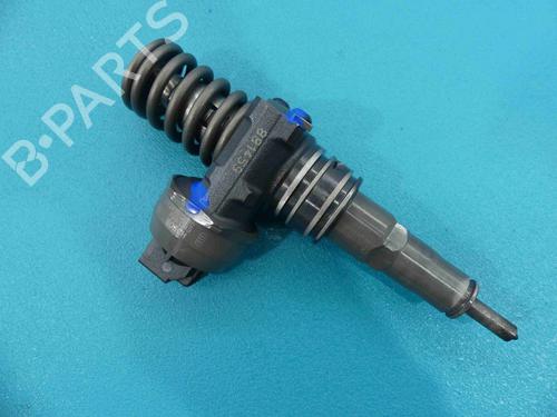 Used Injector Injector VW PHAETON (3D1, 3D2, 3D3, 3D4, 3D6, 3D7, 3D8, 3D9) 5.0 V10 TDI 4motion (313 hp) 38153730 38153730