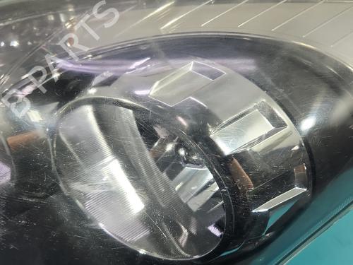 Left headlight RENAULT KOLEOS I (HY_) 2.0 dCi 4x4 (HY0K) | BP38729290C28 - Image 10
