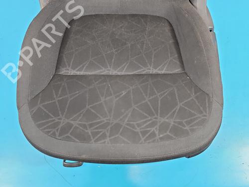 Right front seat SKODA YETI (5L) 2.0 TDI 4x4 | BP37843328C16 - Image 3