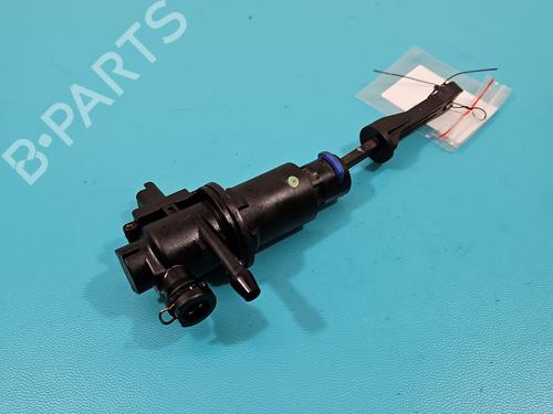 Used Clutch slave cylinder Clutch slave cylinder 38117750 38117750