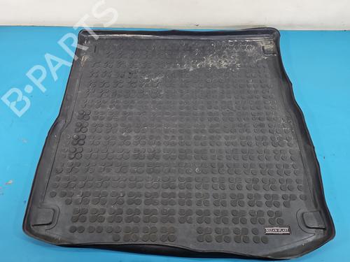 Used Boot lining Boot lining 38150629 38150629