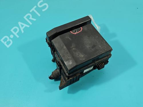 Used Fuse box Fuse box MITSUBISHI OUTLANDER I (CU_W) [2001-2008] 37831377 37831377