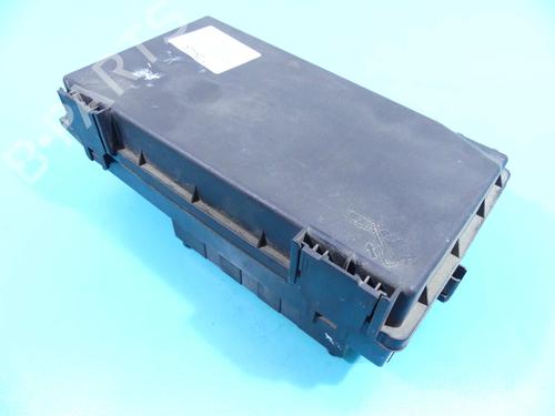 Used Fuse box Fuse box 37806269 37806269