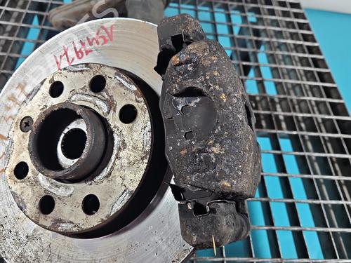 Used Right front brake caliper Right front brake caliper 37827476 37827476