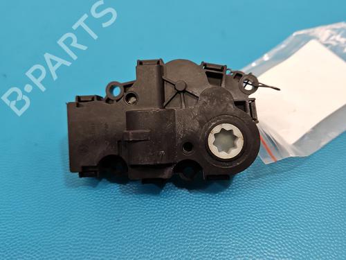 Heater blower motor BMW 5 Touring (G31) 520 d | BP37852239M62 - Image 5