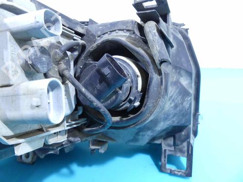 Left headlight BMW 3 Touring (E46) 320 d | BP37807090C28 - Image 6
