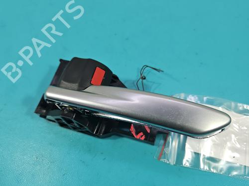 rear-left-interior-door-handle-toyota-corolla-saloon-_e21_-2019-37854501 main image