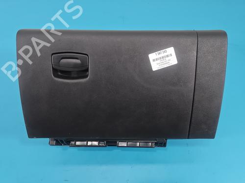 cupobject-holder-renault-kadjar-ha_-hl_-2015-37827187 main image
