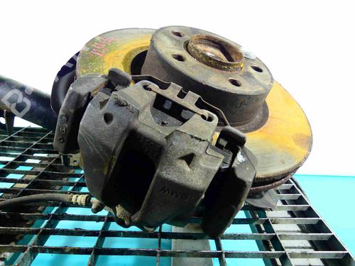 Used Right front brake caliper Right front brake caliper 37885834 37885834