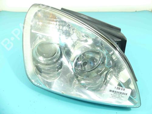 right-headlight-kia-carens-iii-mpv-un-2006-2007-2008-2009-2010-2011-2012-2013-37809260 main image
