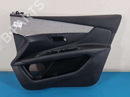 Høyre frontpanel Høyre frontpanel 38150479 38150479