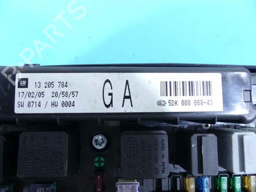 Fuse box OPEL ASTRA H (A04) 1.9 CDTI 16V (L48) | BP37888598E1 - Image 3