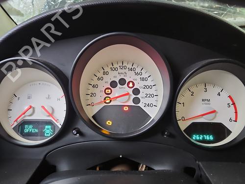 instrument-cluster-dodge-caliber-2006-37824430 main image