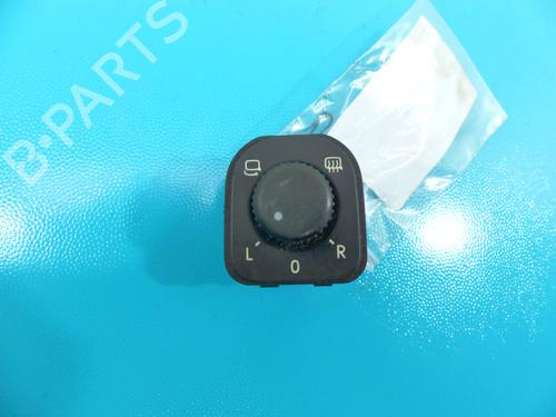 switch-skoda-superb-ii-3t4-2008-2009-2010-2011-2012-2013-2014-2015-37881770 main image