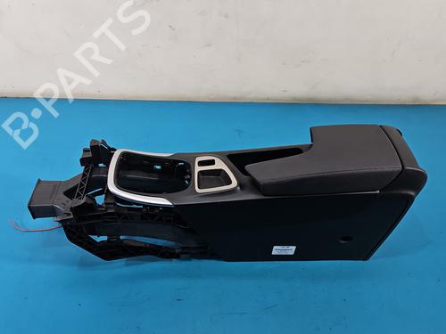 Used Armrest / Center console Armrest / Center console 37834660 37834660