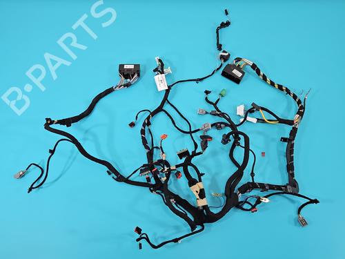 BP38127313E16 main image