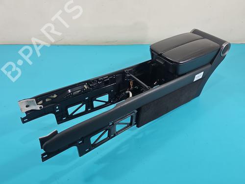 Used Armrest / Center console Armrest / Center console 37819844 37819844
