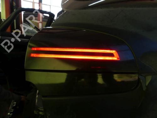 left-tailgate-light-porsche-cayenne-92a-2010-2011-2012-2013-2014-2015-2016-2017-2018-37877639 main image