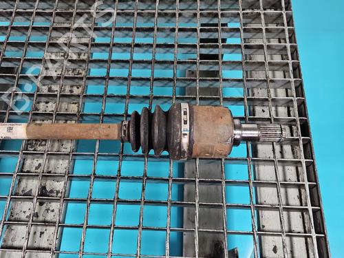 Left front driveshaft HYUNDAI i30 Estate (PDE) 1.5 | BP39683789M38 - Image 2