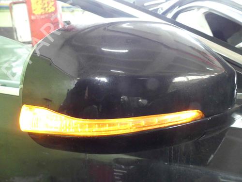 right-mirror-volvo-v40-hatchback-525-2012-2013-2014-2015-2016-2017-2018-2019-37892972 main image