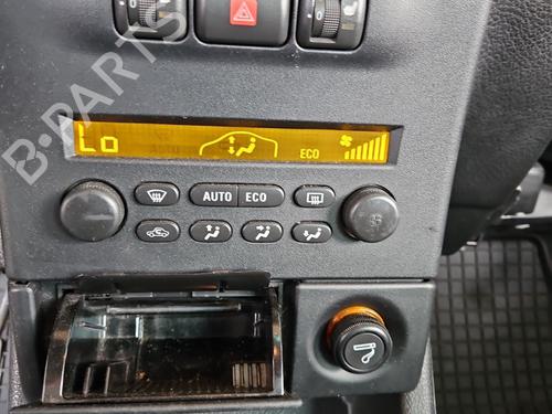 Used Climate control Climate control 37849713 37849713
