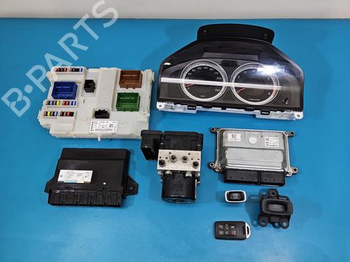 engine-control-unit-ecu-volvo-s60-ii-134-2010-2011-2012-2013-2014-2015-2016-2017-2018-2019-37847820 main image