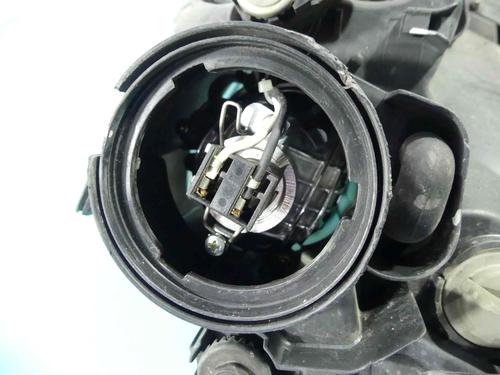 Right headlight KIA CARENS III MPV (UN) 2.0 CRDi 140 | BP37809260C29 - Image 8