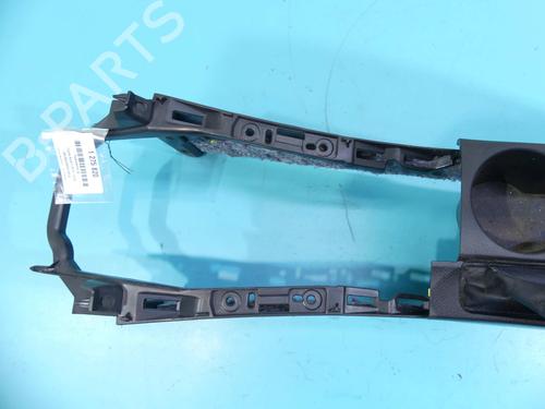 Armrest / Center console TOYOTA COROLLA Estate (_E21_) 1.8 VVTi Hybrid (ZWE219) | BP37888111I20 - Image 5