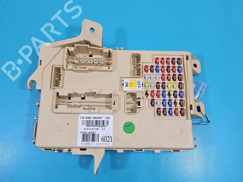 Fuse box HYUNDAI i30 (GD) 1.4 | BP37821021E1 - Image 2