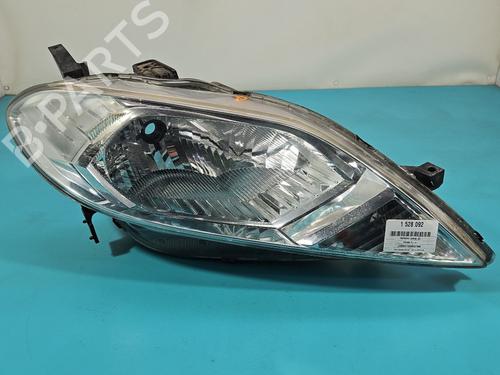 Used Right headlight Right headlight 37822735 37822735