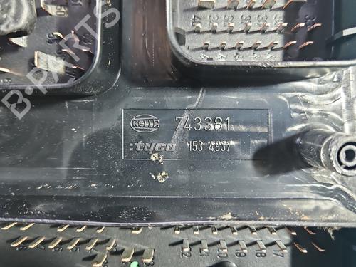 Fuse box OPEL ASTRA H GTC (A04) 1.8 (L08) | BP37847730E1  - Image 9