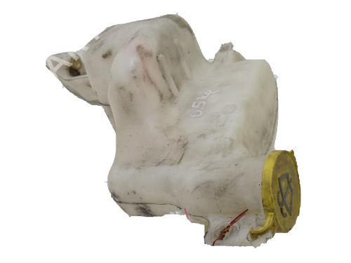 Used Windscreen washer tank Windscreen washer tank 37860568 37860568