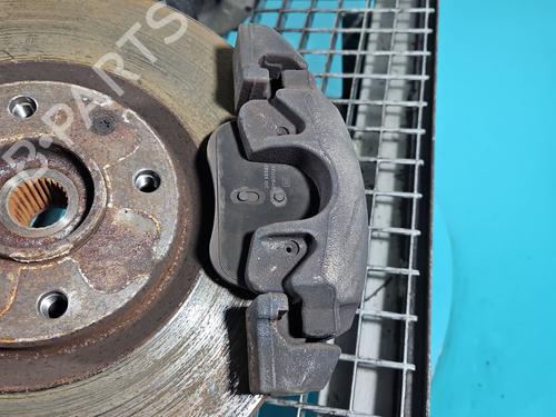 Used Right front brake caliper Right front brake caliper 37824914 37824914