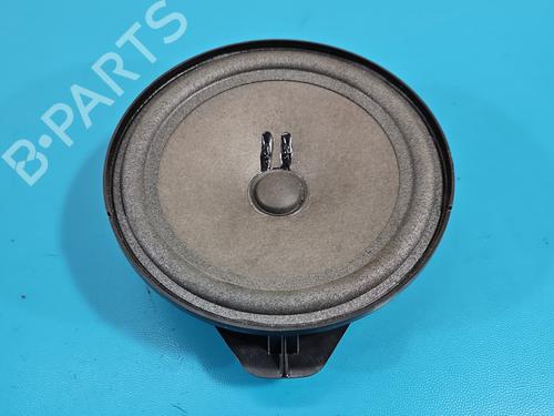 speaker-mercedes-benz-cla-coupe-c117-2013-2014-2015-2016-2017-2018-2019-37855476 main image