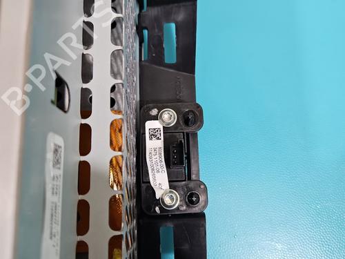 Display monitor TESLA MODEL S (5YJS) P85 | BP38123256C48 - Image 8