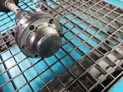 Left front driveshaft AUDI Q7 (4LB) 4.2 TDI quattro | BP37827867M38 - Image 4