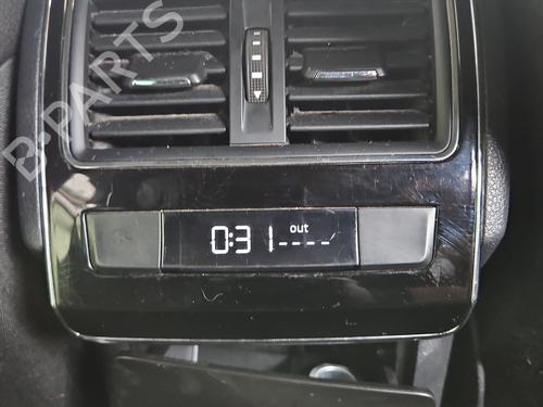 Multifunctionele display Multifunctionele display 37820144 37820144
