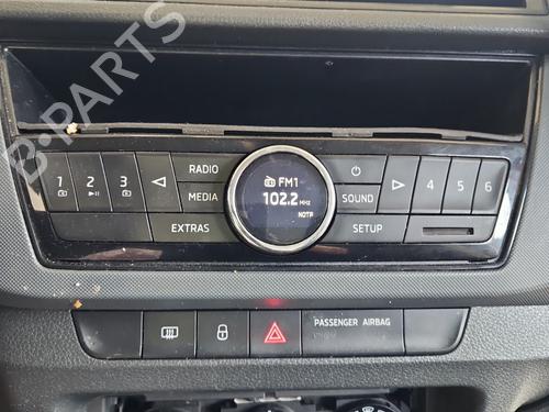 Used Radio Radio 37838941 37838941