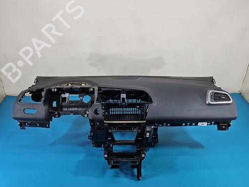 Used Dashboard Dashboard 38060044 38060044