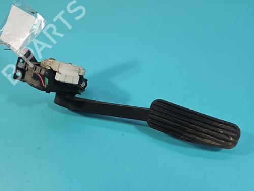 pedal-volvo-xc90-i-275-2002-2003-2004-2005-2006-2007-2008-2009-2010-2011-2012-2013-2014-2015-37842769 main image