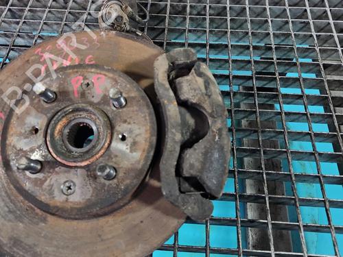 Used Right front brake caliper Right front brake caliper HONDA CIVIC VI Fastback (MA, MB) 1.5 16V (MB3) (114 hp) 38135049 38135049