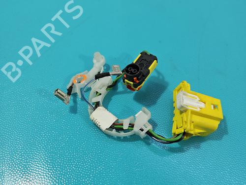 BP37825122E16 main image