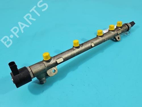 Used Injection rail Injection rail 37848744 37848744