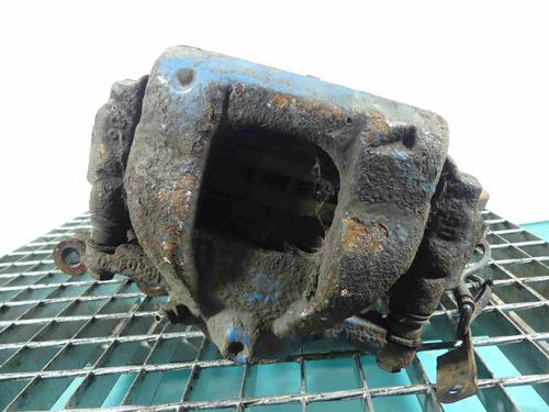 left-front-brake-caliper-toyota-auris-_e15_-2006-2007-2008-2009-2010-2011-2012-2013-37809152 main image