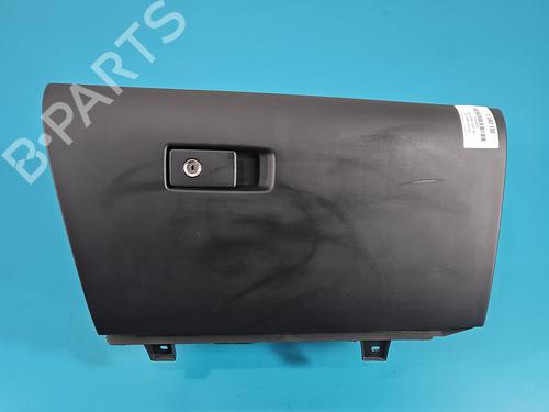 cupobject-holder-volvo-xc60-i-suv-156-2008-2009-2010-2011-2012-2013-2014-2015-2016-2017-2018-37852145 main image