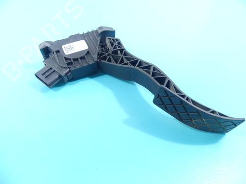 pedal-vw-golf-vii-5g1-bq1-be1-be2-2012-2013-2014-2015-2016-2017-2018-2019-2020-2021-37881165 main image
